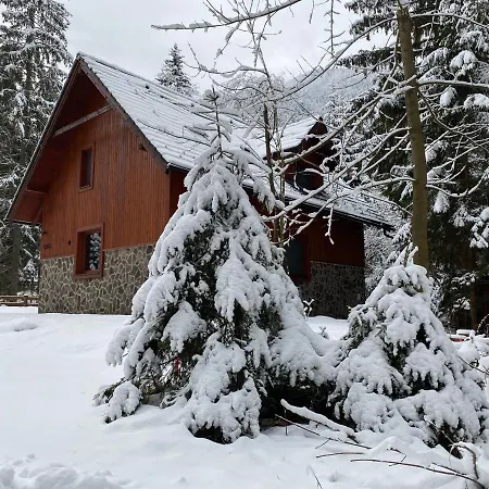 Vypo Lodge *